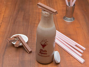 Kit Kat Shake