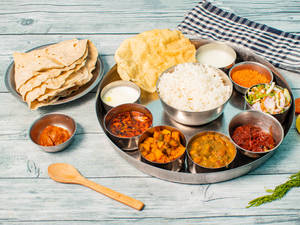 North Karnataka Jolada Roti Meal