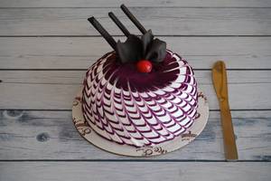 Eggless Black Currant Cake
