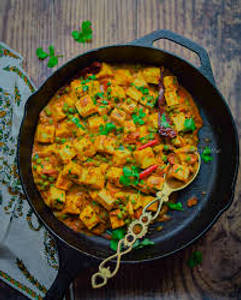 Mattar Paneer     