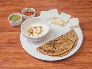 Paneer Paratha (2pcs) (served with curd and pickle and mint chutney)
