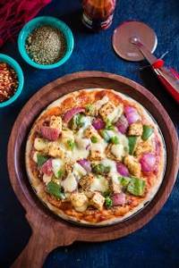 Paneer Makhani Pizza