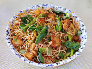 Chicken Hakka Noodles
