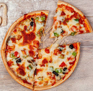 Mix Vegetable Pizza