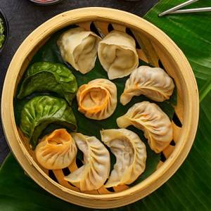 Assorted Non Veg Momo (5 Pcs)