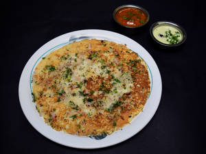 Onion Masala Uttapam
