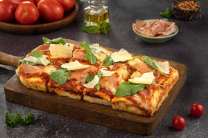 SUPERYOU High Protein Detroit Parma Ham & Rocket Pizza