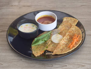 Aloo Palak Mixed Paratha