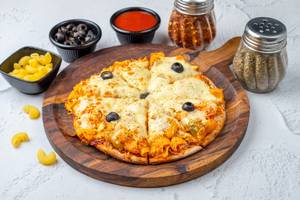 8" Mac N Cheese Pizza