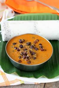 Rice Puttu + Kadala Curry