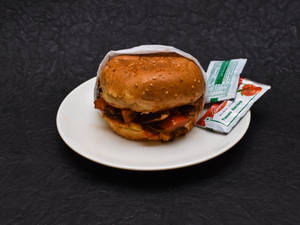 Paneer Chilly Burger