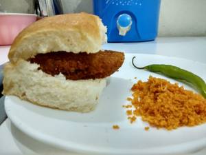 Corn vadapav