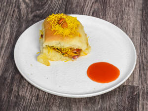 Regular Dabeli