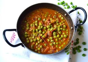 Green Peas Butter Masala 