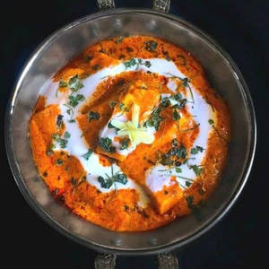 Delhi Butter Paneer [Signature Dish Melting Paneer Tikka In Tangy Tomato Cream Gravy,Delhi Style]