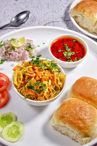 Misal Pav