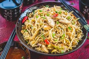 Chicken Chilli Garlic Noodles [O]