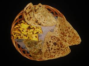 Ajwain Paratha (2 Pcs)