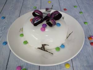 Real Vanilla Cake (1 Pound)