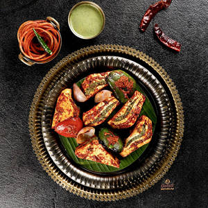 Gulati Special Paneer Tikka Lajawab