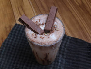Kit Kat Shake
