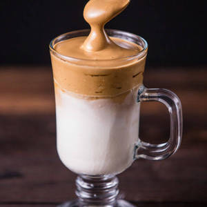 Dalgona Coffee