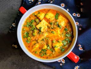 Mattar Paneer