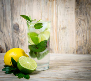 Fresh Lime Soda / Water