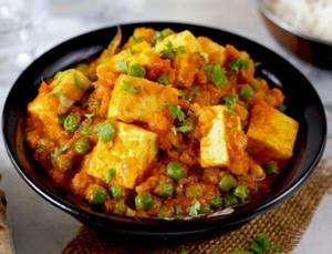 Mutter Paneer