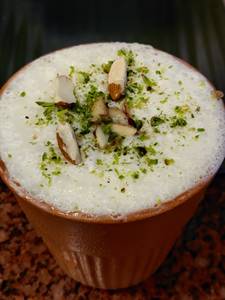 Kulhad Waali Sweet Lassi (Glass)