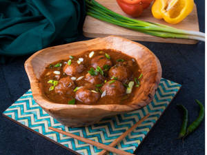 Chilli Manchurian (dry/gravy)