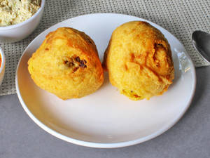 Potato Vada (2 Pcs)