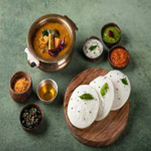 Classic Rice Idli - (3 Pcs)