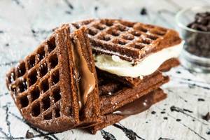 Dark Chocolate Brownie Waffle