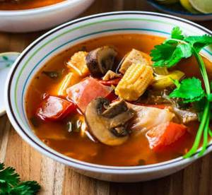 Veg Tom Yum Soup (thai) [500ml Box]