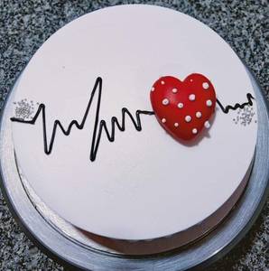 Heart Beat Cake [650 Grams]