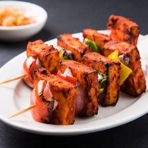 Aatishi Paneer Tikka