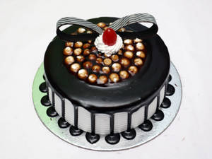 Swiss Chocolate Cake (eggless)