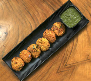 Parippu Vada