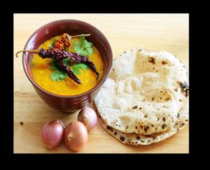 Dal - Roti Combo ( Plain Roti- 4,  Dal Tadka )