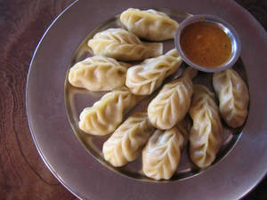 Exotic Vegetables Dumpling / Momos(8pcs)