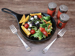 Grilled Vegetables Blueberry Salad