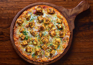 Tandoori Paneer Pizza