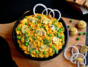 Mushroom Matar Masala