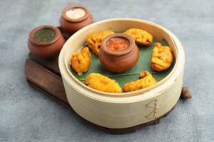 Chicken Fried Chatpata Momos