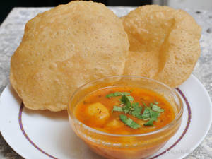 Special Puri Bhaji (5 Puri)