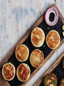 Dahi Ke Kebab