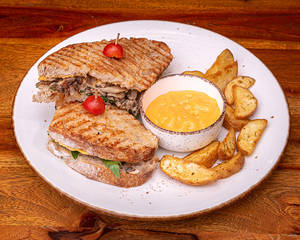 Mushroom & Cheese Grilled Sandwich