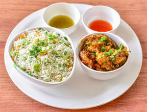Veg fried rice+ Gobi Manchurian