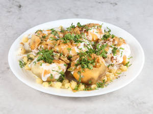 Dahi Batata Puri  